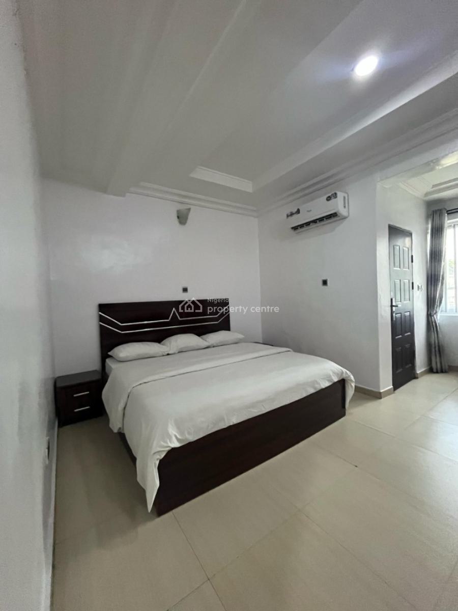 Executive Spacious 3 Bedroom, Ikeja Gra, Ikeja, Lagos, Flat / Apartment Short Let