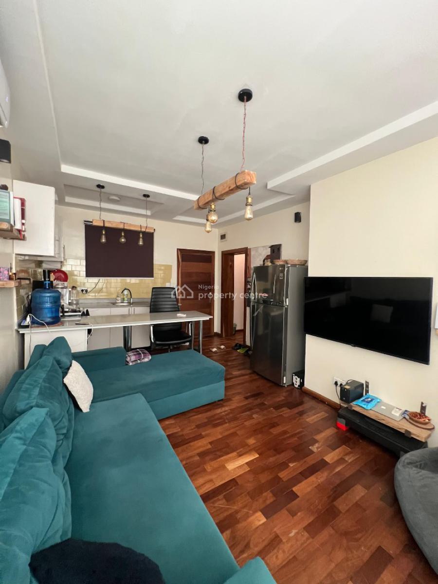Neatly Used 1 Bedroom Apartment with Pool, Ikate, Lekki, Lagos, Flat / Apartment for Sale