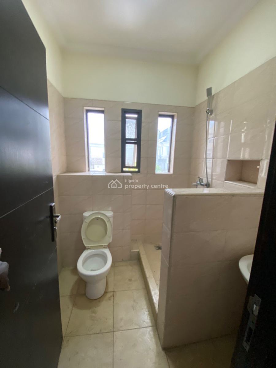 Lovely 3 Bedrooms Upstairs and Downstairs Apartments, Osapa London, Osapa, Lekki, Lagos, Flat / Apartment for Rent