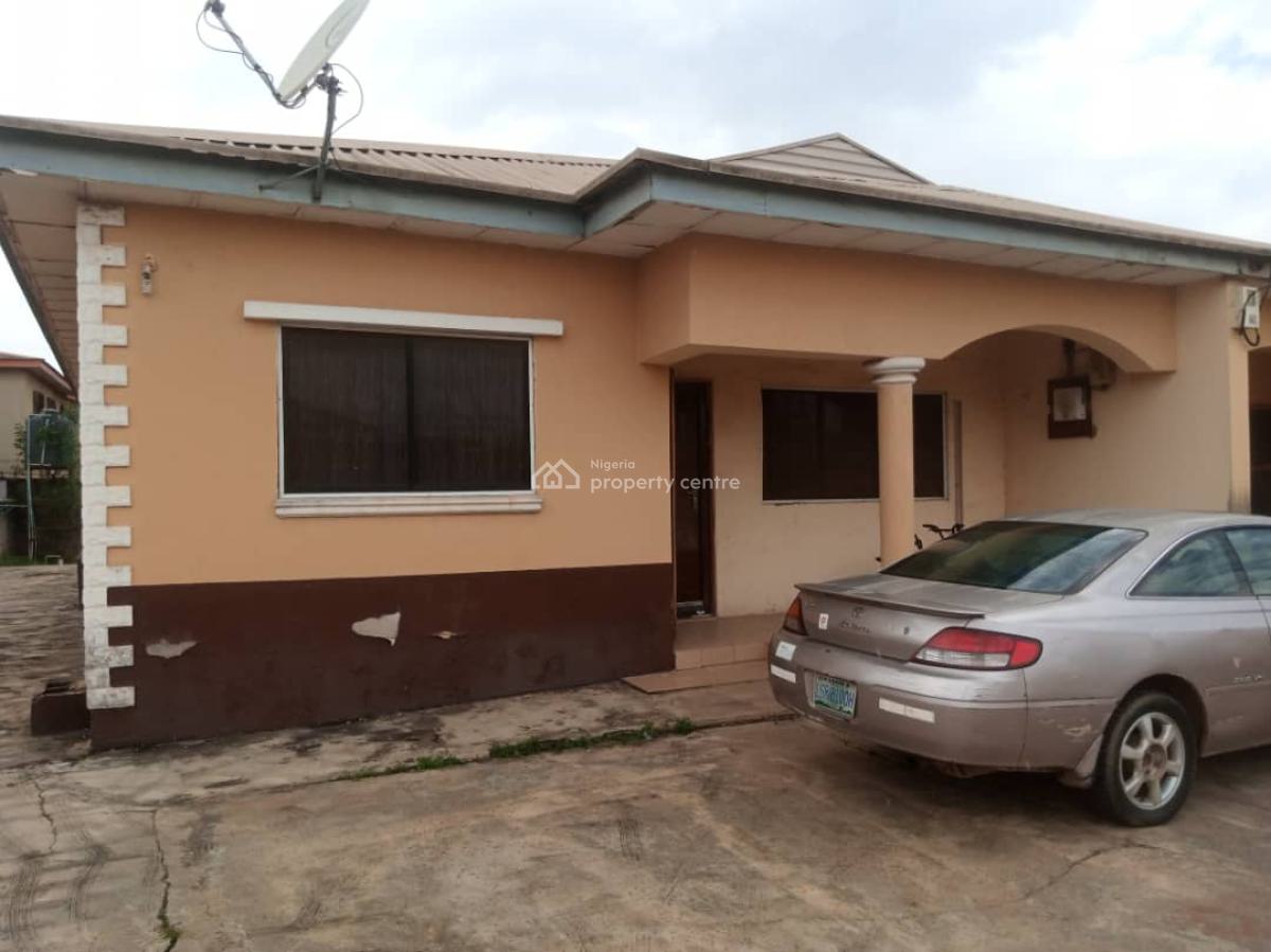 3 Bedroom Semi Detached Bungalow, Sagamu Ikorodu Express Way,, Ikorodu, Lagos, Semi-detached Bungalow for Sale