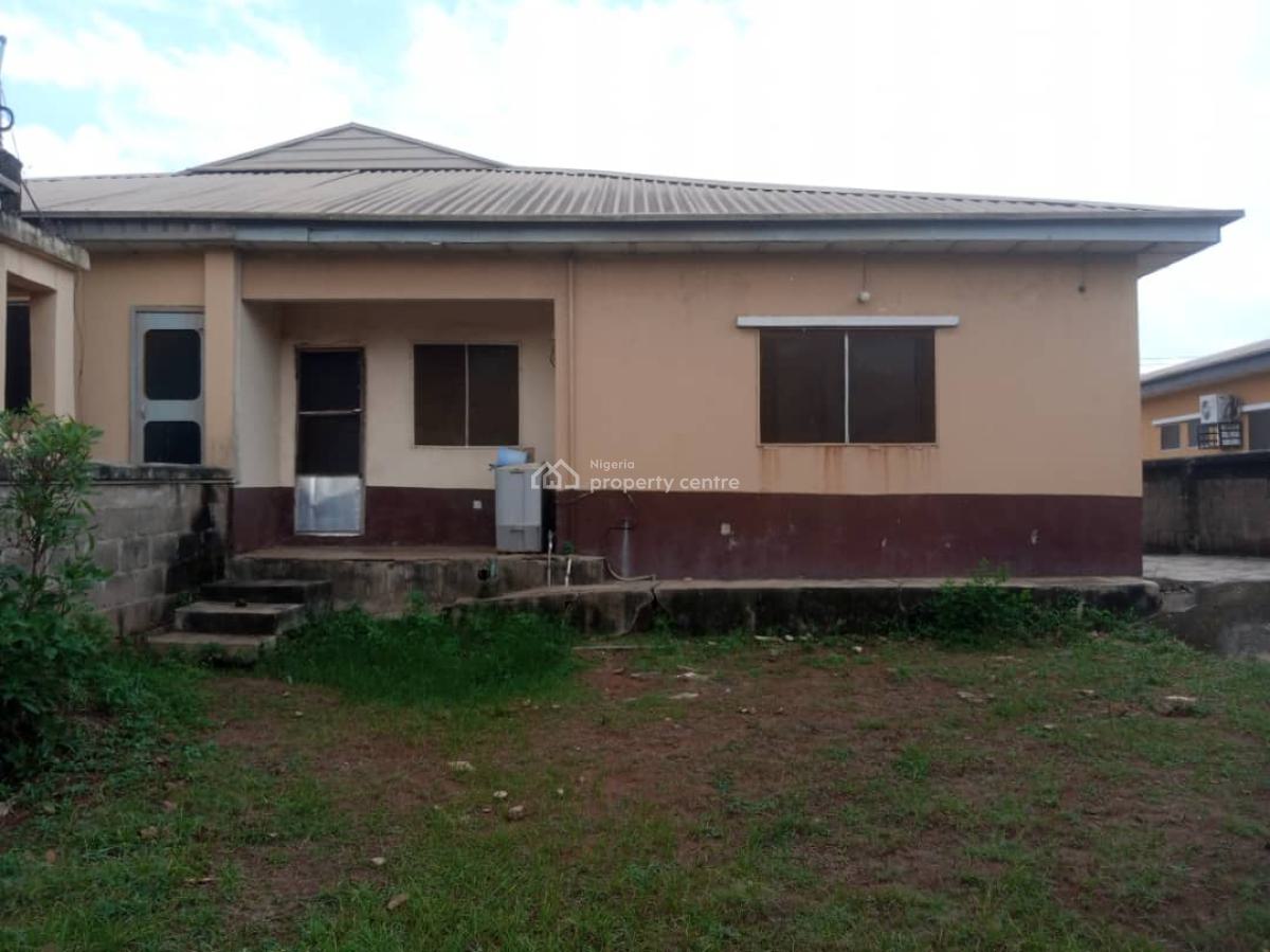 3 Bedroom Semi Detached Bungalow, Sagamu Ikorodu Express Way,, Ikorodu, Lagos, Semi-detached Bungalow for Sale