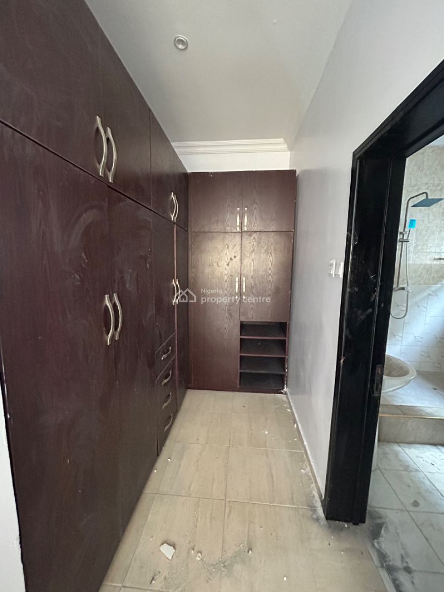 Well Maintained Spacious Master Room, Canal West, Osapa, Lekki, Lagos, Self Contain (single Rooms) for Rent