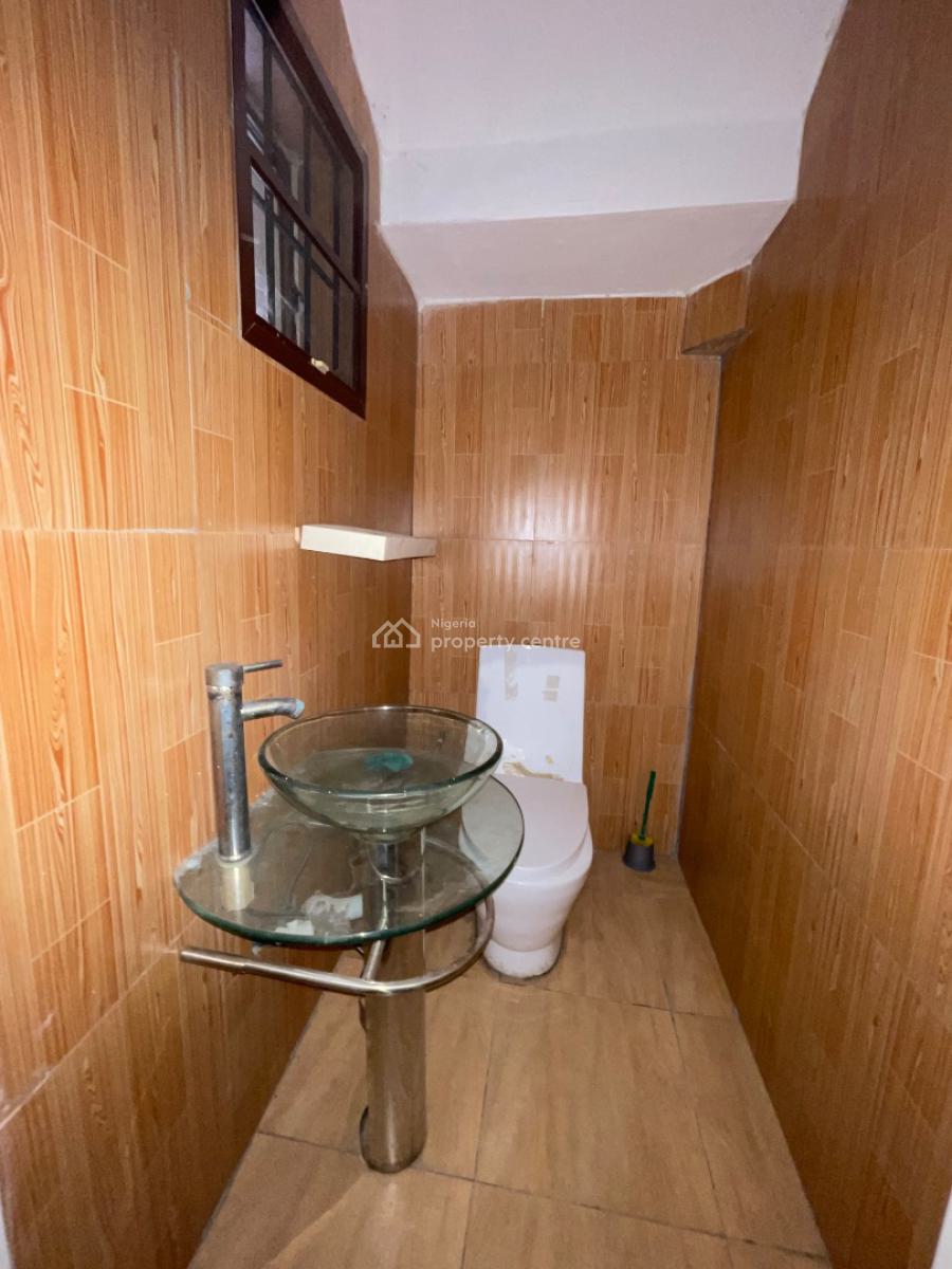 Spacious Downstairs Room, Cruise Garden Estate, Lekki, Lagos, Self Contain (single Rooms) for Rent
