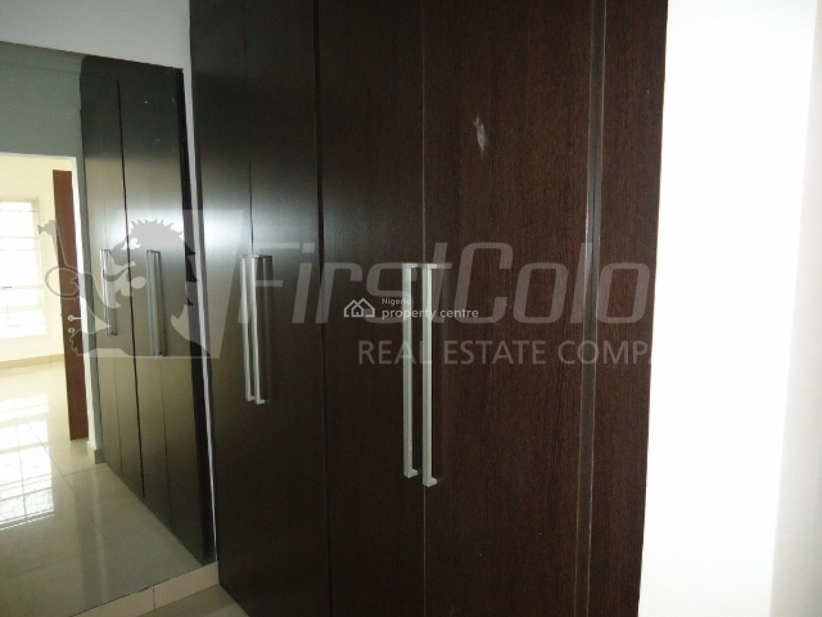 Serene and Spacious Contemporary 3 Bedroom Terraced Duplex, Lekki Phase 1, Lekki, Lagos, Terraced Duplex for Rent
