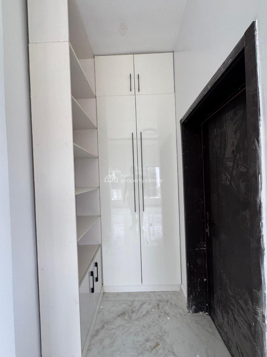 Delightful   6  Bedroom Detached Duplex and 3 Parlours, Osapa, Lekki, Lagos, Detached Duplex for Rent