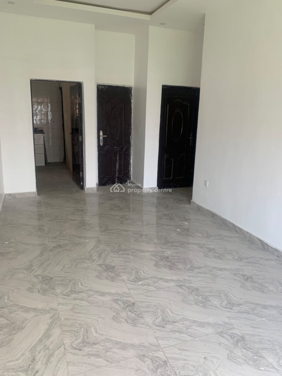 Newly Built, Ologolo, Lekki, Lagos, Flat / Apartment for Sale