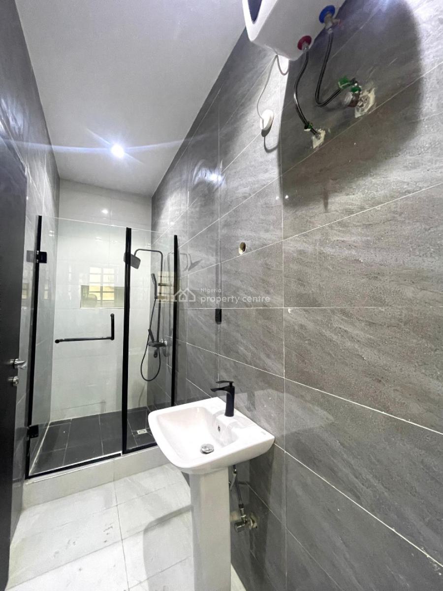 Luxury 2 Bedroom Apart with Elevator, Lekki Phase 1, Lekki, Lagos, House for Sale