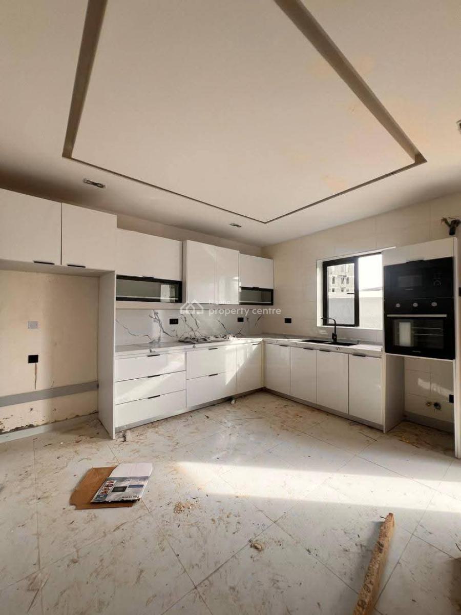4 Bedroom Terrace Duplex with Bq,, Lekki Phase 1, Lekki, Lagos, Terraced Duplex for Sale