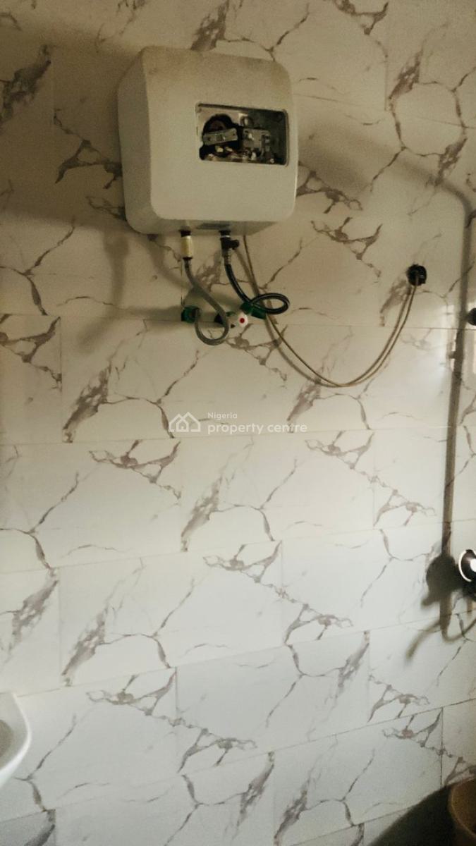 26 Rooms Functioning Hotel, Omole Phase 1, Ikeja, Lagos, Hotel / Guest House for Rent