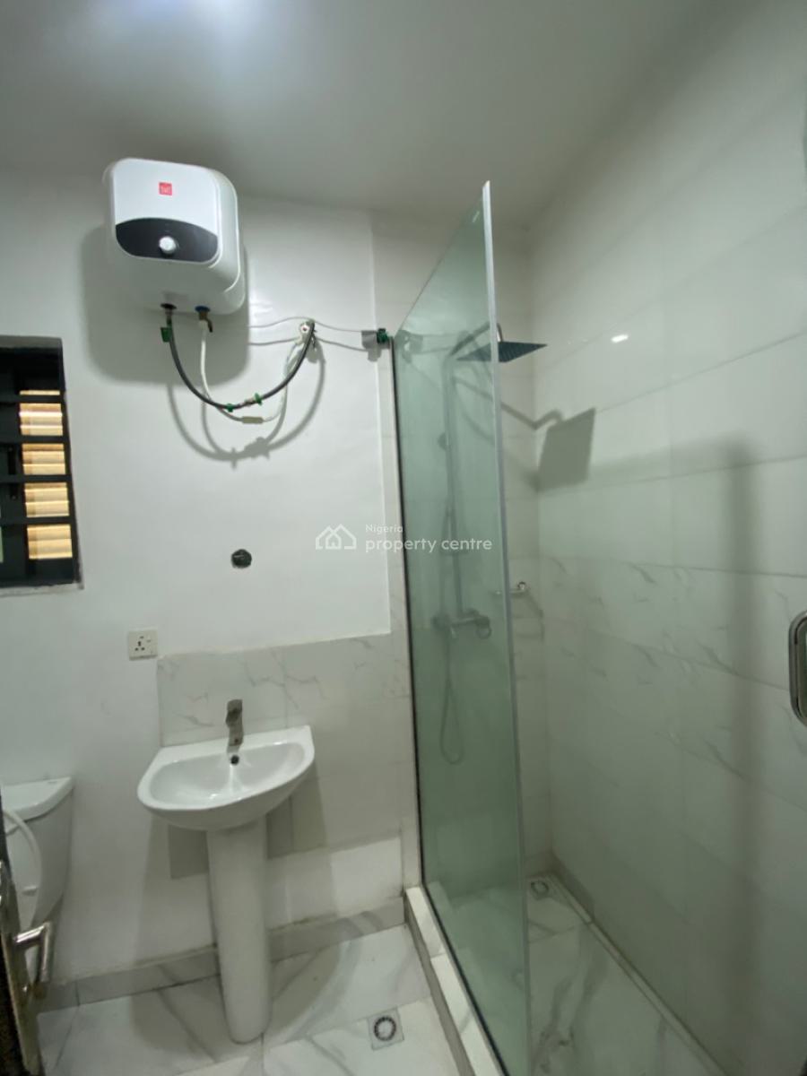 an Executive Three Bedroom Flat with Bq, Salvation Gate Estate Opposite Skymall, Ajah, Lagos, Flat / Apartment for Rent