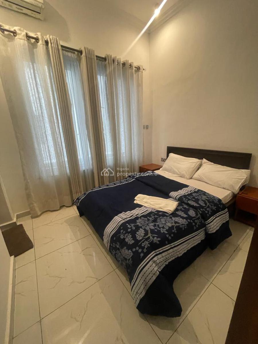 2serviced 3-bedroom Apartment with a Room Bq on The First Floor, Oniru, Victoria Island (vi), Lagos, Flat / Apartment for Sale