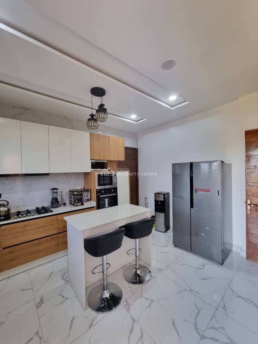 Fully Furnished and Serviced 3 Bedroom Apartment with 24 Hours Light, Maitama District, Abuja, Flat / Apartment for Rent
