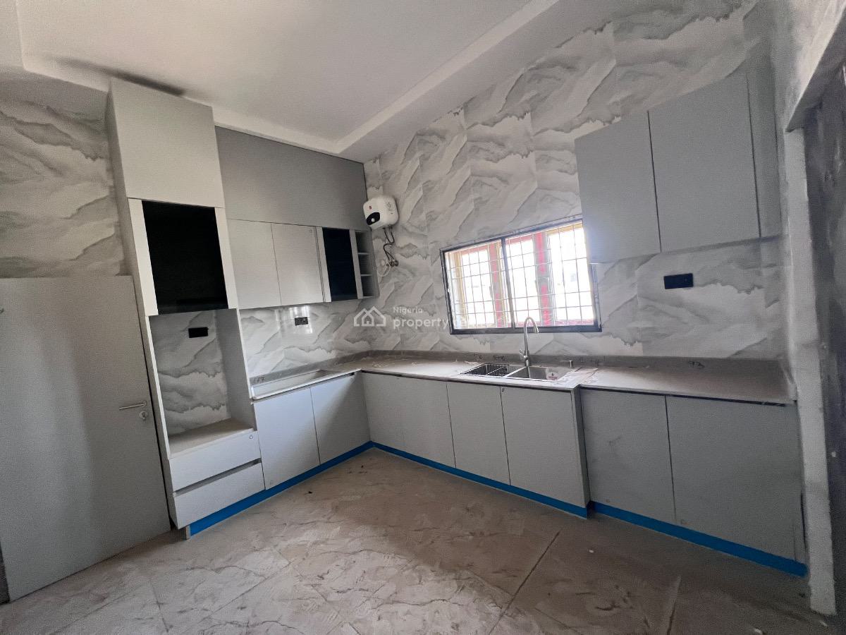 2 Bedroom Luxury Apartments on The Second Floor, Wuye, Abuja, Flat / Apartment for Rent
