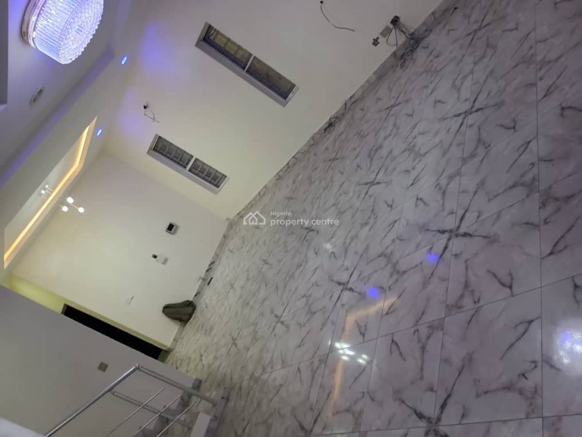 Luxurious 4 Bedroom Apartment with Excellent Facilities, Chevron Alternative, Lekki, Lagos, Flat / Apartment for Rent