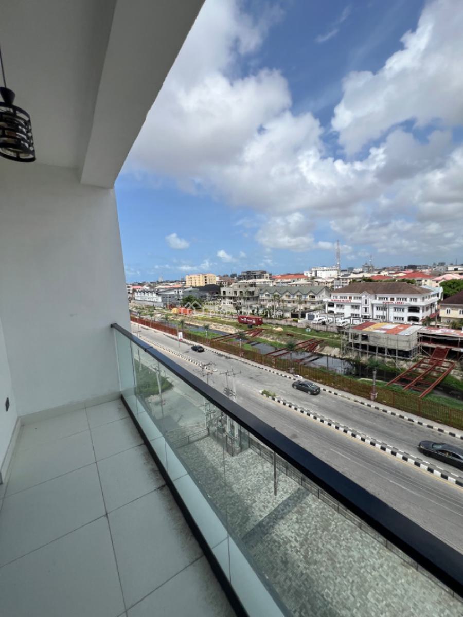 Newly Built 3 Bedroom Maisonette Penthouse with a Pool and Elevator, Lekki Phase 1, Lekki, Lagos, Flat / Apartment for Rent