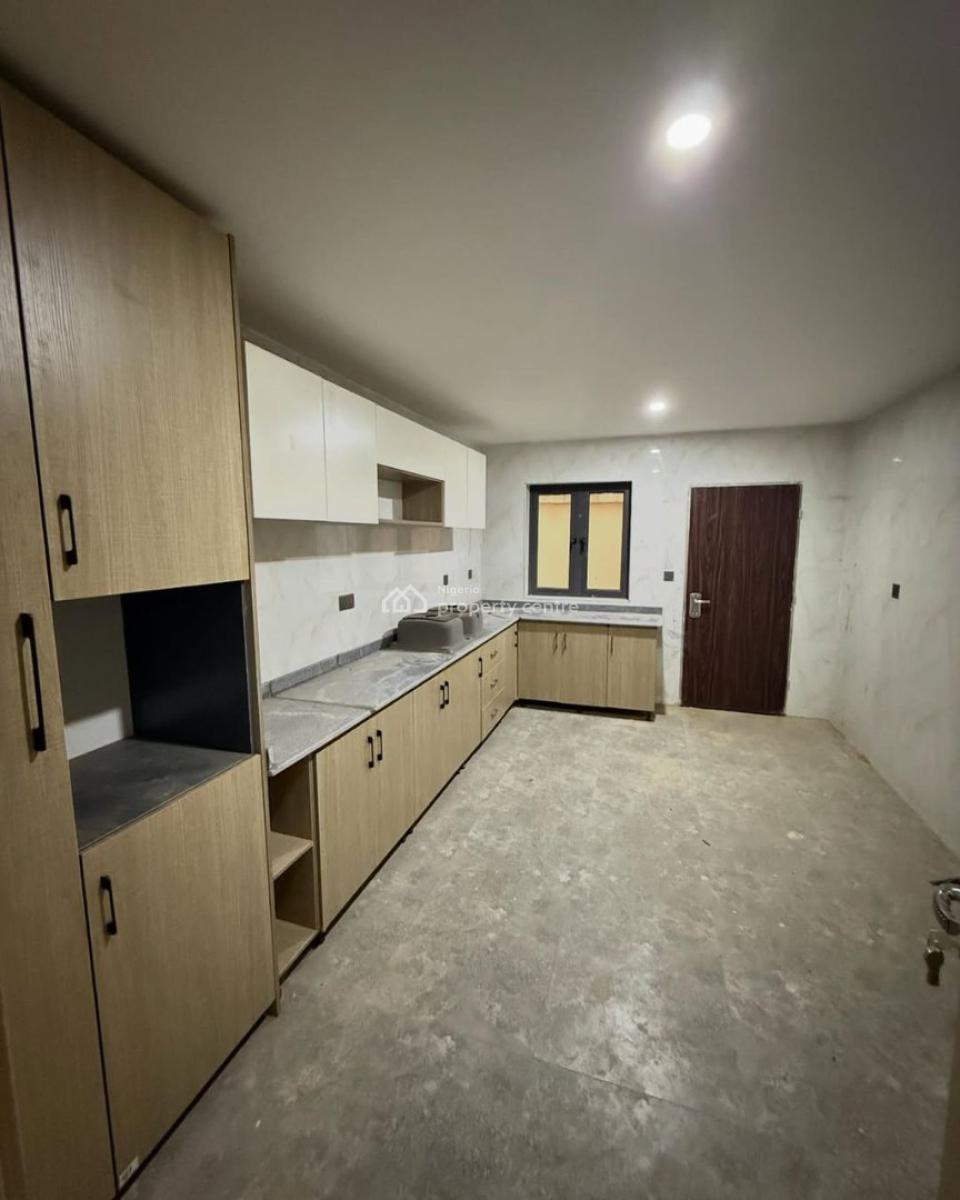 4 Bedroom Terrace Duplex, Asokoro District, Abuja, Terraced Duplex for Rent