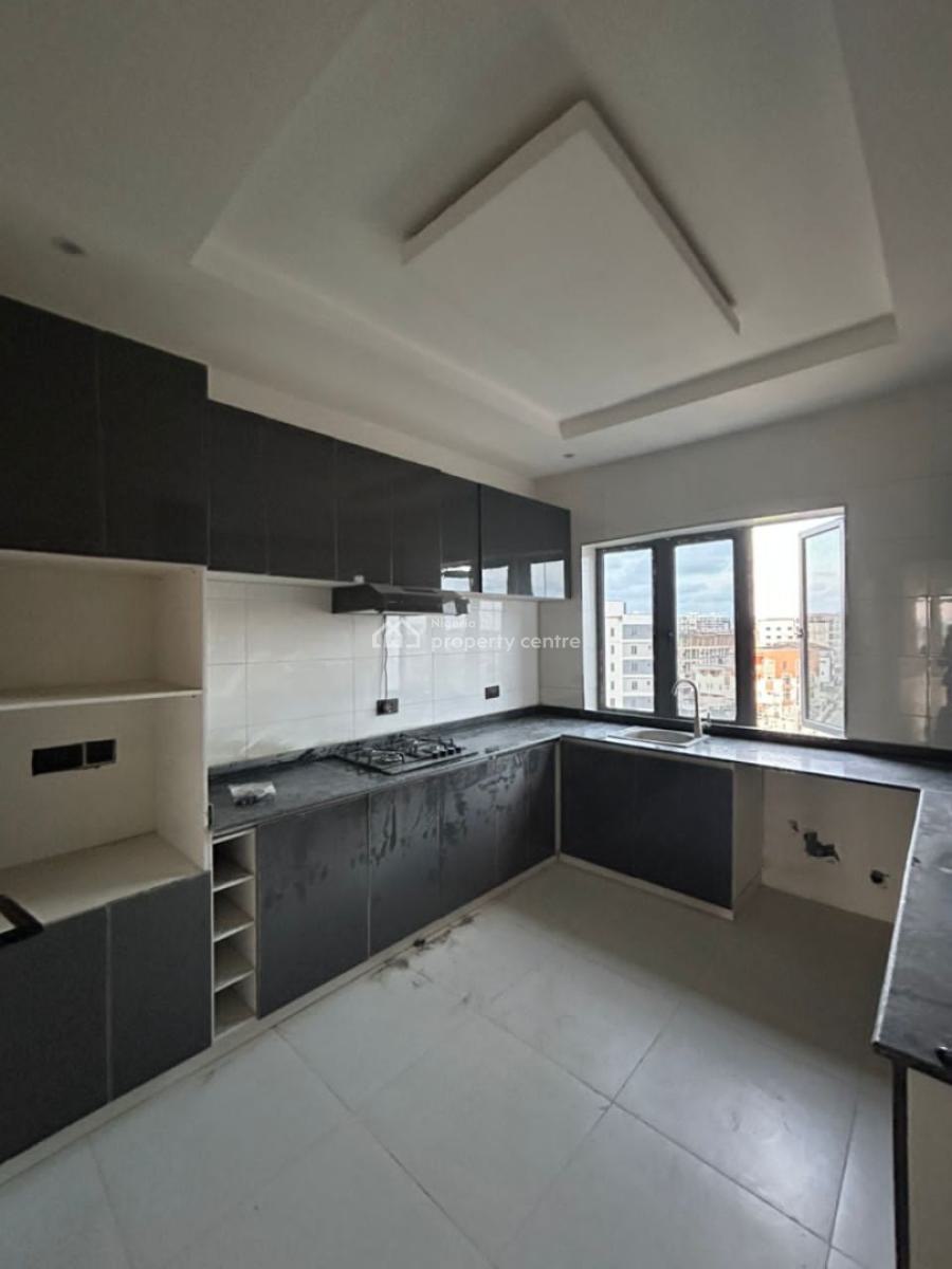 3 Bedroom Maisonette Penthouse, Lekki Phase 1, Lekki, Lagos, Flat / Apartment for Rent