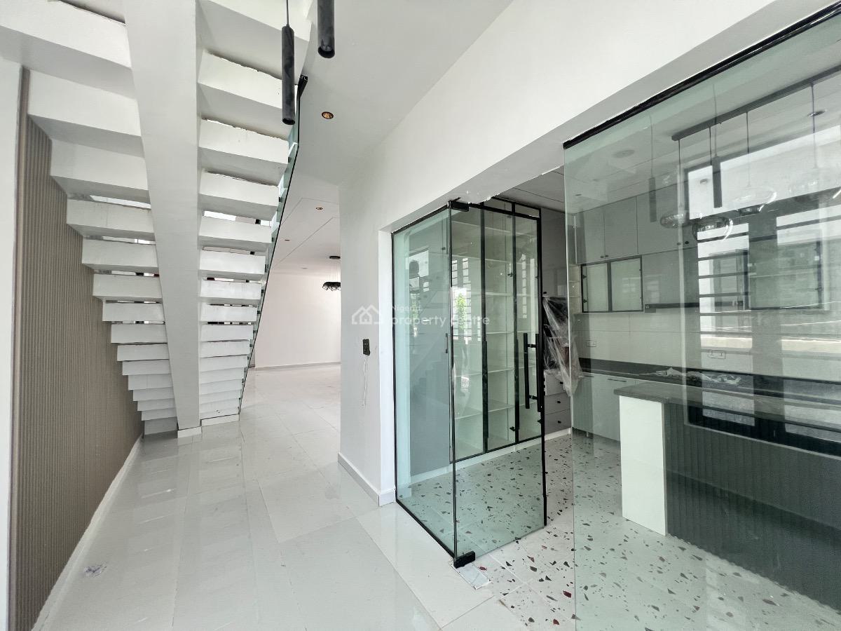 Contemporary 5 Bedroom Fully Detached Duplex, 2nd Tollgate, Lekki, Lagos, Detached Duplex for Sale