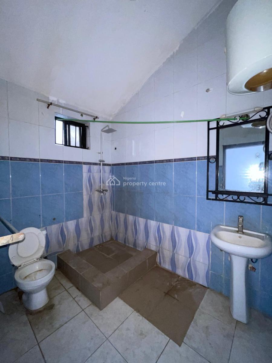 3 Bedrooms Penthouse with Bq, Lekki Phase 1, Lekki, Lagos, Flat / Apartment for Rent