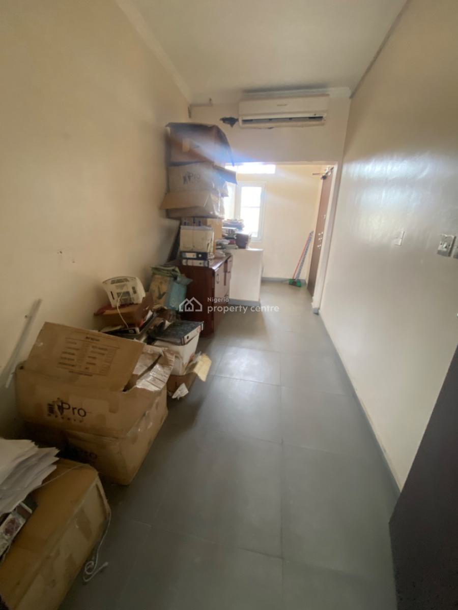 2 Bedrooms Office Space, Off Admiralty Way, a Series, Lekki Phase 1, Lekki, Lagos, Office Space for Rent