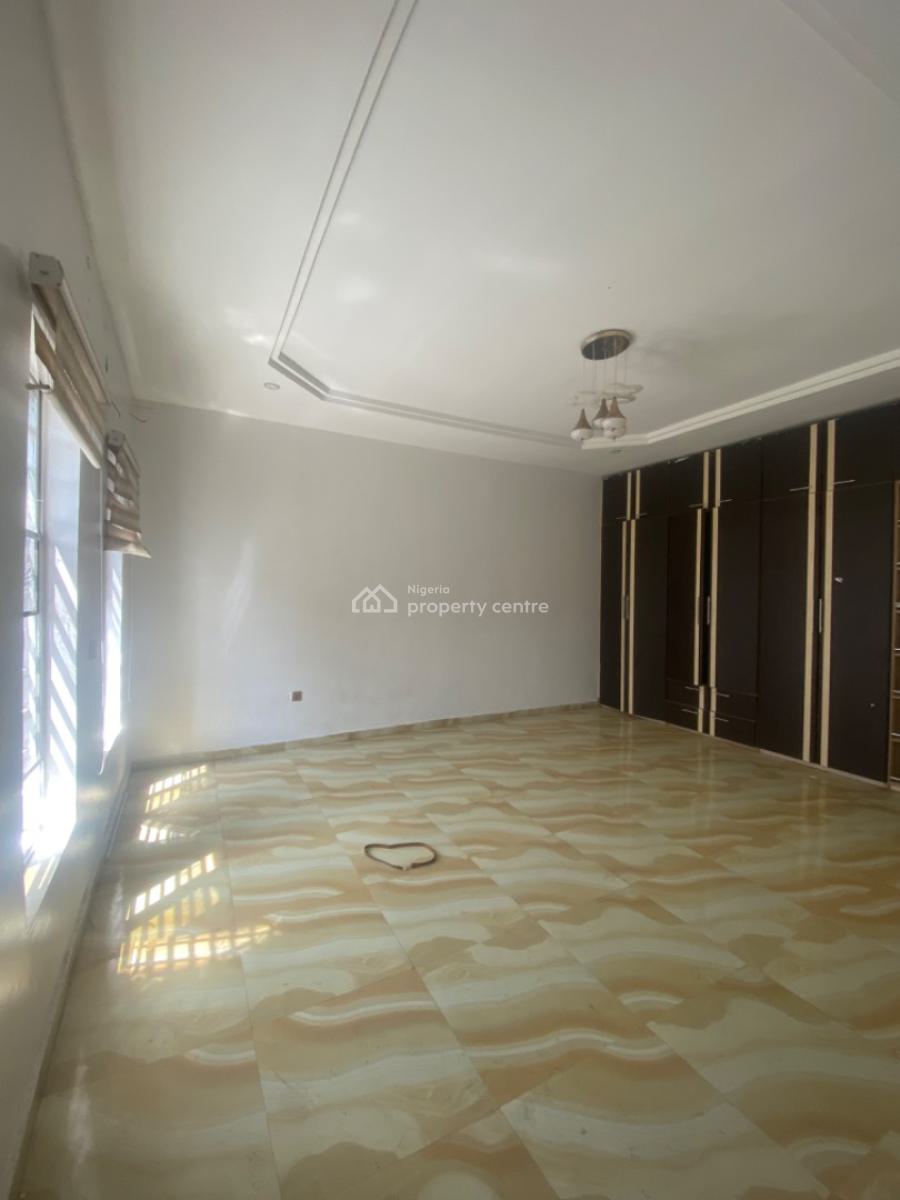 Spacious Room and Parlor with a Balcony But Shared Kitchen, Orchid Road, Van Daniel, Opposite Royal Pine, Lekki Phase 2, Lekki, Lagos, Mini Flat (room and Parlour) for Rent
