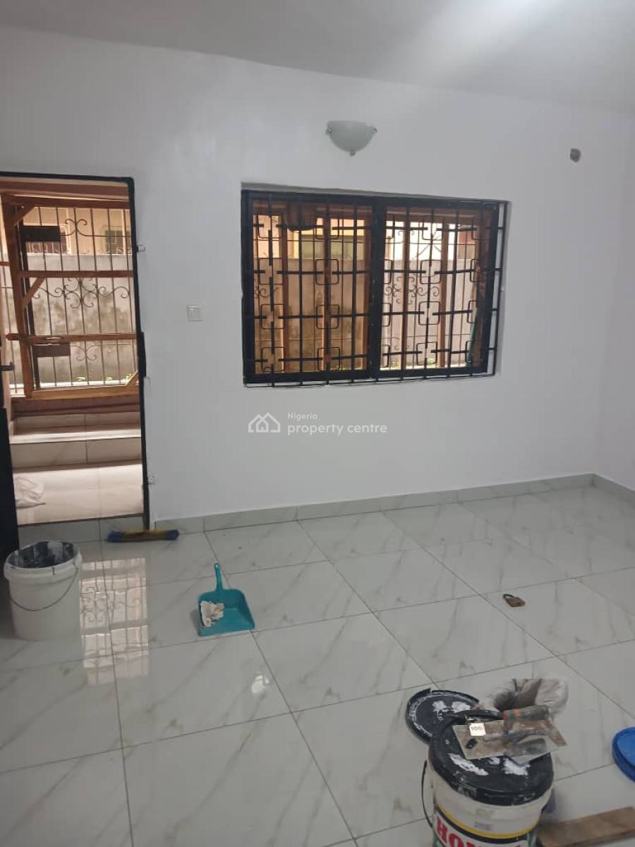 Lovely 3 Bedroom Flat, Off Allen, Ikeja, Lagos, Flat / Apartment for Rent