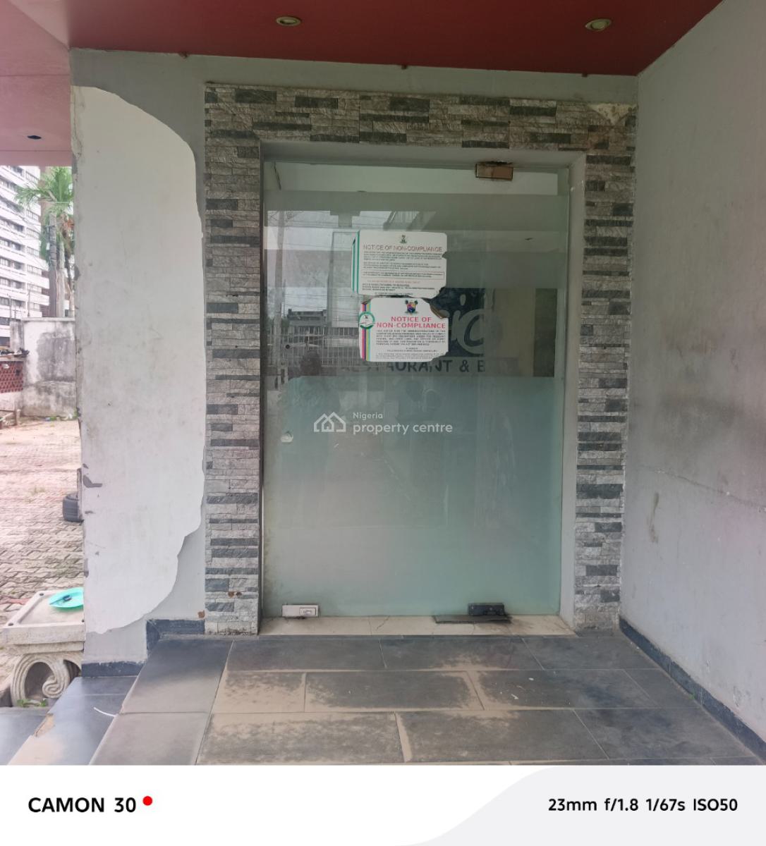 Commercial Property Along Main Road, Victoria Island (vi), Lagos, Commercial Property for Rent