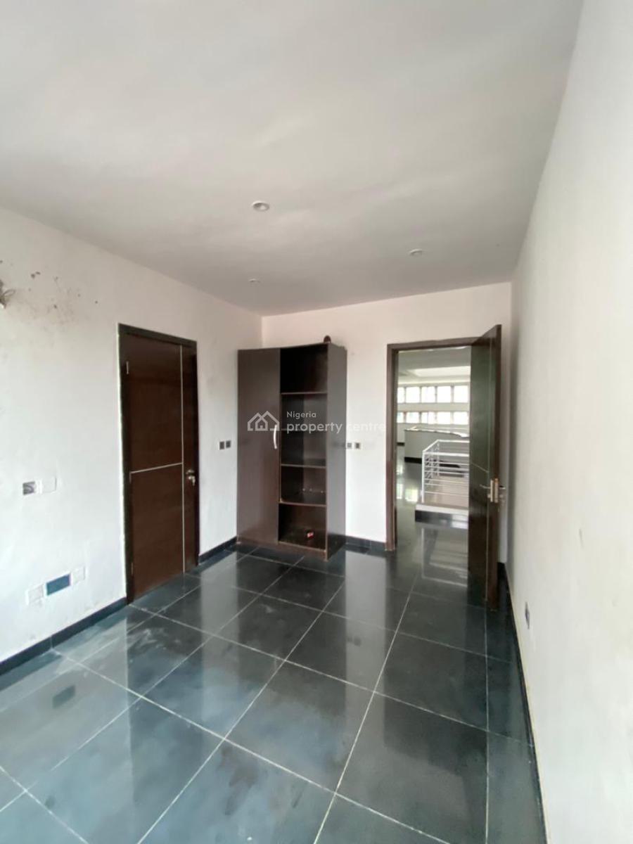 4 Bedrooms Terraced Duplex with Bq, Lekki Phase 1, Lekki, Lagos, Terraced Duplex for Rent