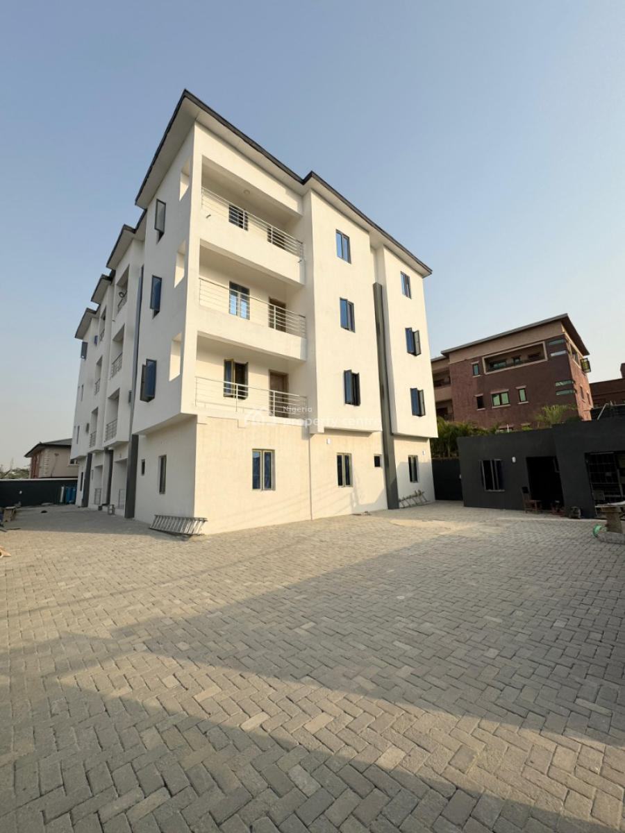 Spacious 3 Bedrooms Apartment, Ikate Elegushi, Lekki, Lagos, Flat / Apartment for Sale