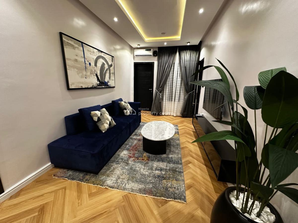 Indulge in a Lavish One-bedroom, Two-bath Sanctuary, Lekki Phase 1, Lekki, Lagos, Flat / Apartment Short Let