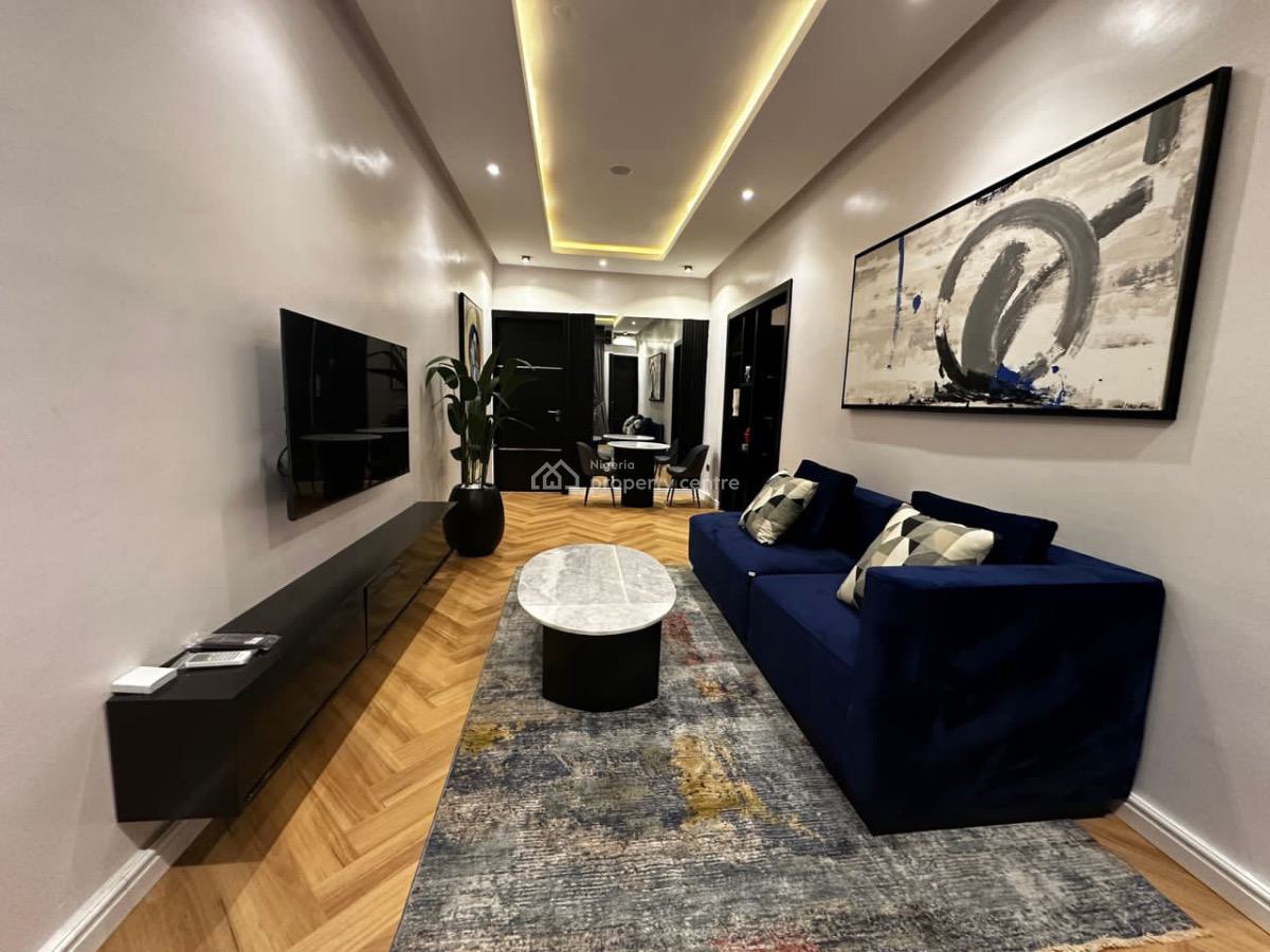 Indulge in a Lavish One-bedroom, Two-bath Sanctuary, Lekki Phase 1, Lekki, Lagos, Flat / Apartment Short Let