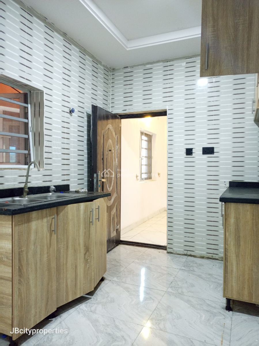 Luxury 2 Bedroom Apartment, Ogombo, Ajah, Lagos, Flat / Apartment for Rent