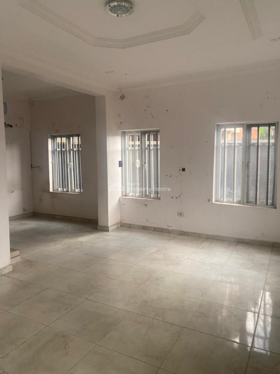 a 4 Bedroom Semi Detached Self Compound Duplex, Along Old Olowora Road, By Omole Phase 2., Olowora, Magodo, Lagos, Semi-detached Duplex for Rent