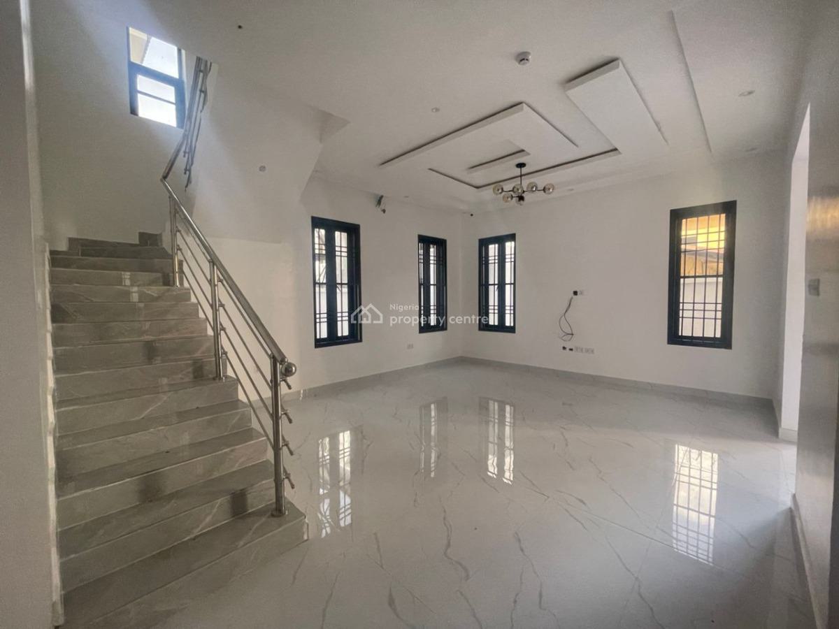 5 Bedroom Detached House with a Bq, Off Admiralty Road, Lekki Phase 1, Lekki, Lagos, Detached Bungalow for Rent