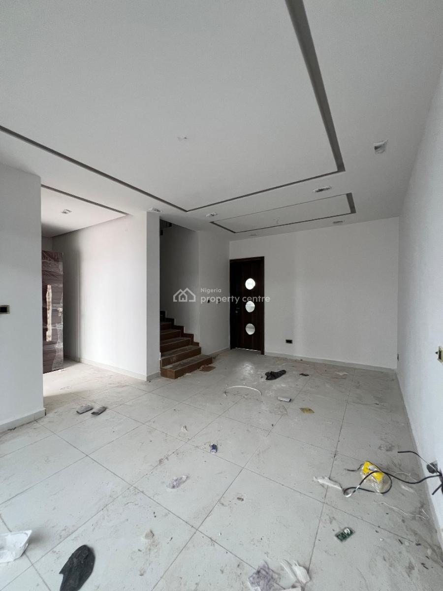 Lovely 4 Bedrooms Terraced Duplex + Study Room, Lekki Phase 1, Lekki, Lagos, Terraced Duplex for Sale
