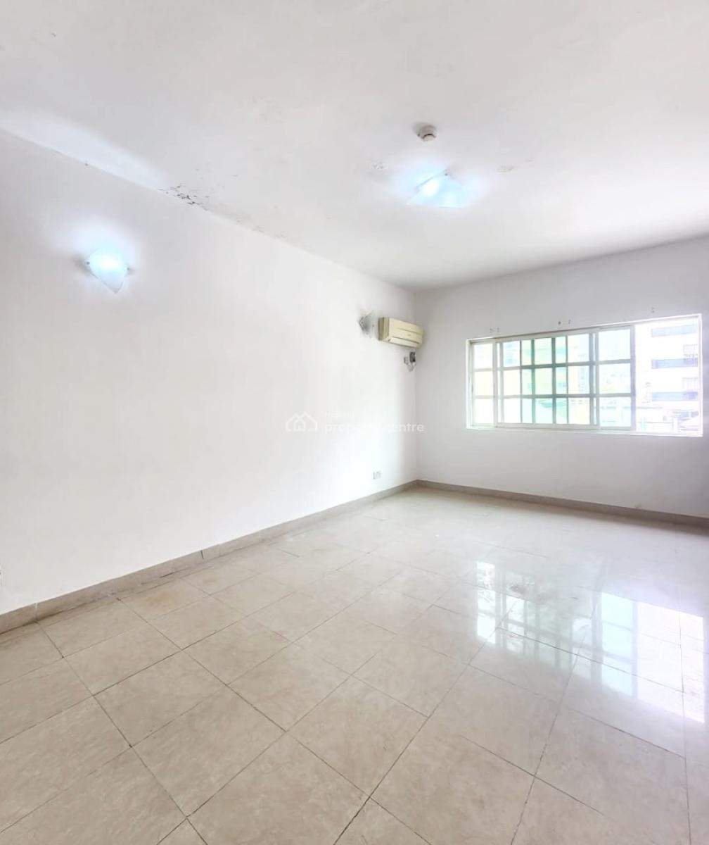 a Well Maintained Spacious 2 Bedroom Flat with Bq, Old Ikoyi, Ikoyi, Lagos, Flat / Apartment for Rent