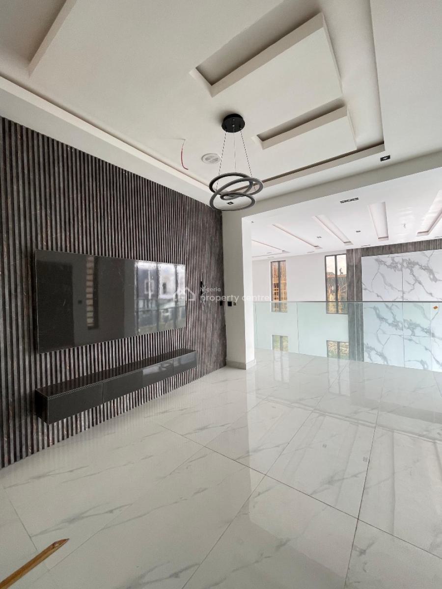 5 Bedroom Fully Detached Duplex with Bq, Ikota, Lekki, Lagos, Detached Duplex for Sale