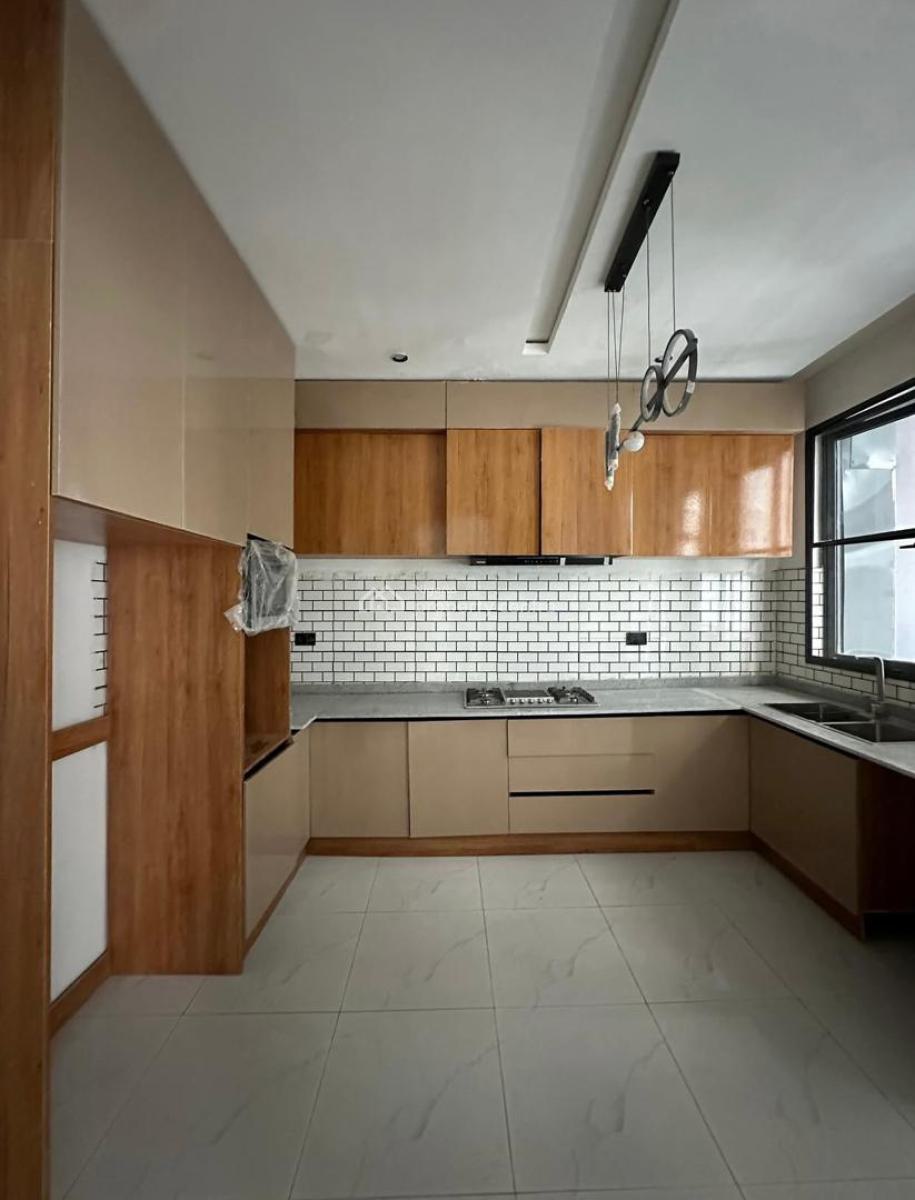 Fully Serviced 3 Bedroom Apartment with Bq, Swimming Pool and Gym, Off Freedom Way, Lekki, Lagos, Flat / Apartment for Rent