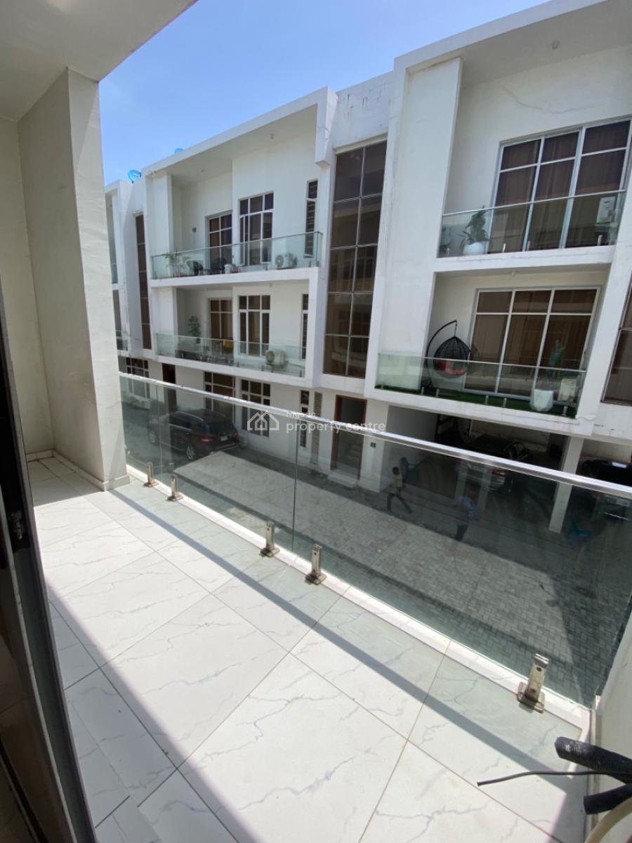 Spacious 2 Bedroom Apartment on The First Floor, Ologolo, Lekki, Lagos, Flat / Apartment for Rent