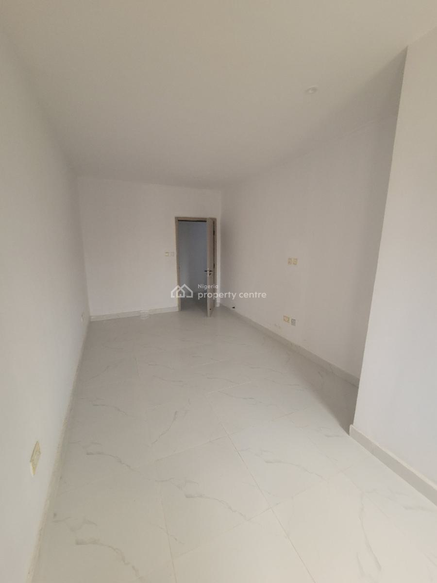 Newly Built 2 Bedroom Maisonette, Lekki Phase 1, Lekki, Lagos, Flat / Apartment for Rent