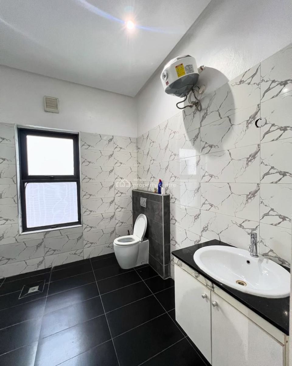 Fully Furnished 4 Bedroom Terrace Duplex, Off Lagos-epe Expressway, Lekki Phase 1, Lekki, Lagos, Terraced Duplex for Rent