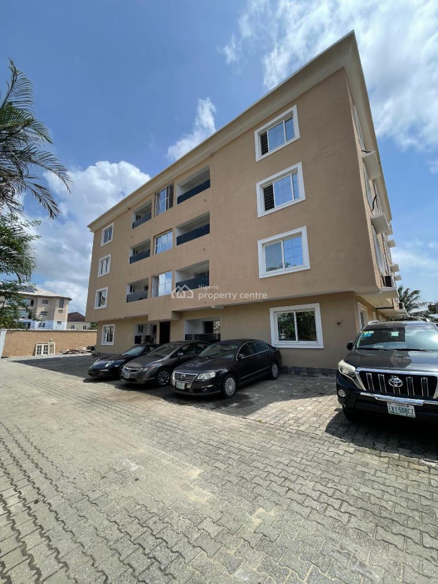3 Bedroom Flat Apartment with a Room Bq, Lekki Phase 1, Lekki, Lagos, Flat / Apartment for Sale