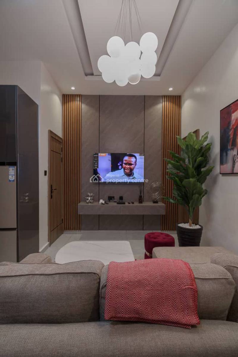 1 Bedroom Luxury Suite, Bode Thomas, Surulere, Lagos, Flat / Apartment Short Let