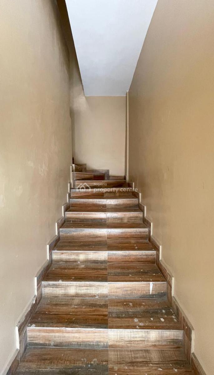 8 Units of 3 Bedroom Apartment, 2 Units of 3 Bedroom Penthouse, Lekki Phase 1, Lekki, Lagos, Block of Flats for Sale