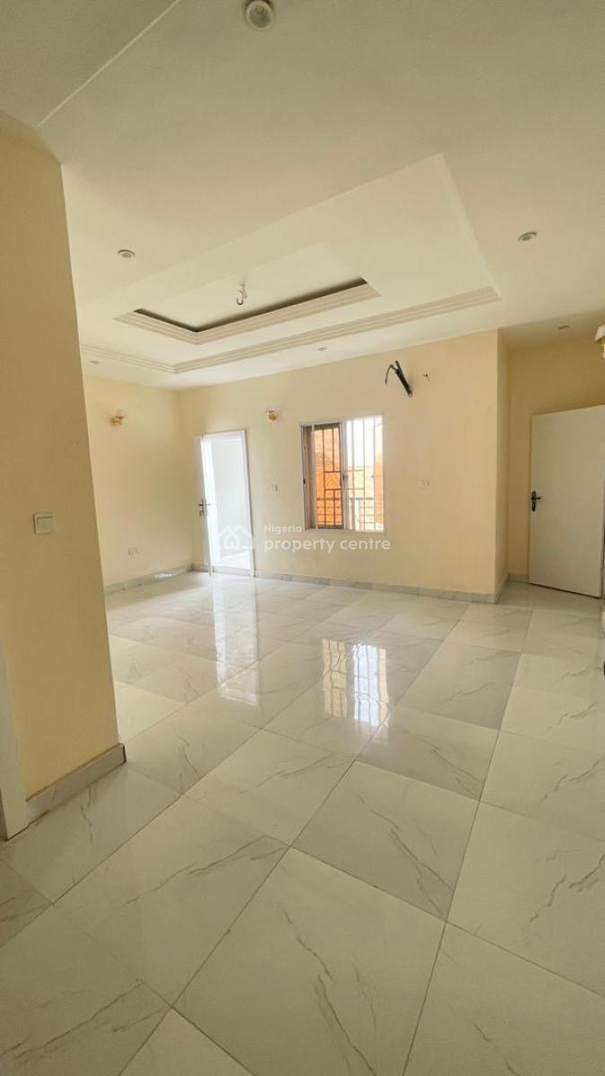 8 Units of 3 Bedroom Apartment, 2 Units of 3 Bedroom Penthouse, Lekki Phase 1, Lekki, Lagos, Block of Flats for Sale