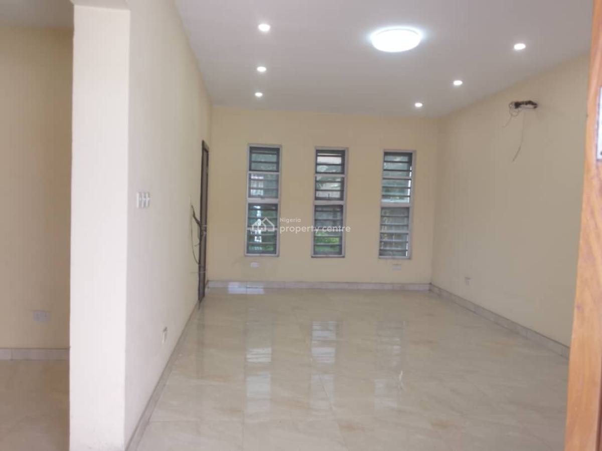 Spacious and Lovely 4 Bedroom Bungalow, Iyana, Isolo, Lagos, Detached Bungalow for Rent