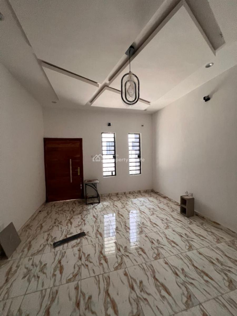 2 Bedroom Apartment, Ikota, Lekki, Lagos, Flat / Apartment for Rent