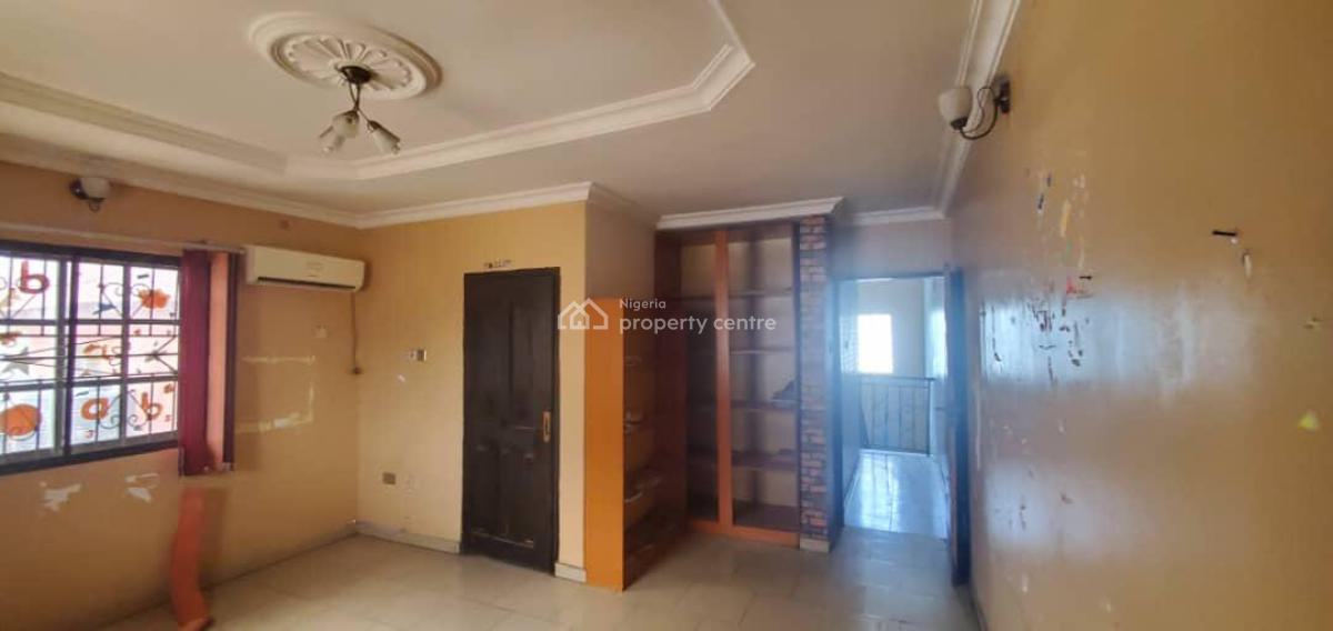 Cozy 2 Units of 3 Bedroom Terrace Duplex with Bq, Osapa, Lekki, Lagos, Terraced Duplex for Rent