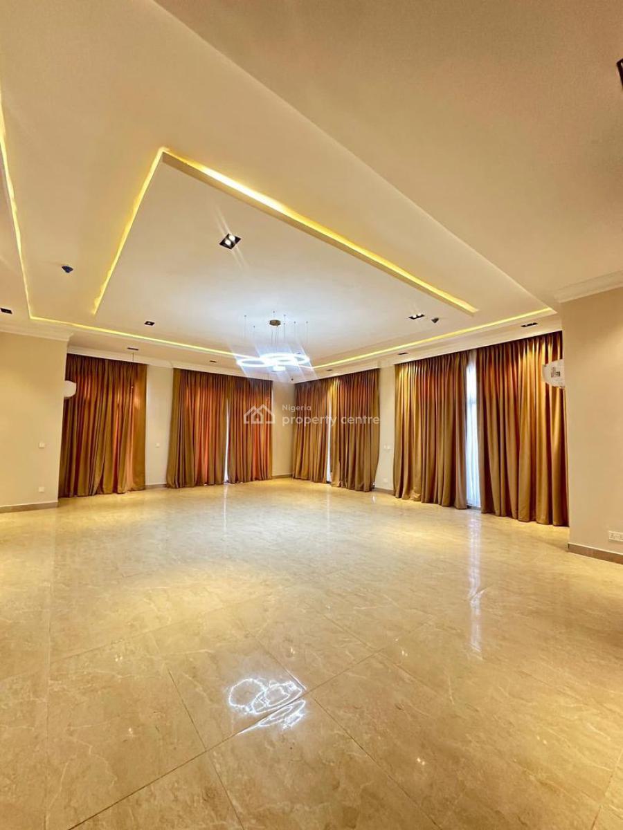 5 Bedroom Penthouse, Lekki Phase 1, Lekki, Lagos, Flat / Apartment for Sale