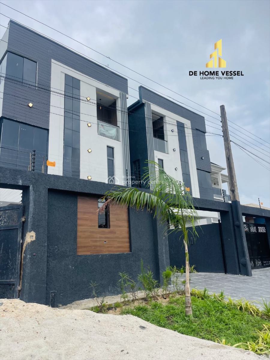 Beautifully Carved Luxury 5 Bedroom Detached Home with Bq, Lekki Phase 1, Lekki, Lagos, Detached Duplex for Sale